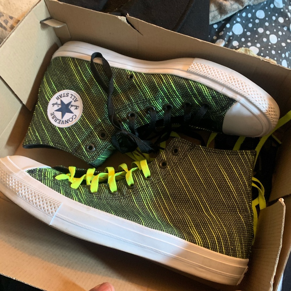 Green/black converse